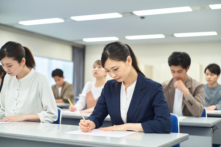 社会保険労務士の資格の取り方を解説のコラム画像2