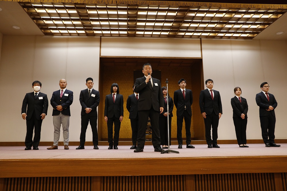 現役部員、監督コーチによる挨拶